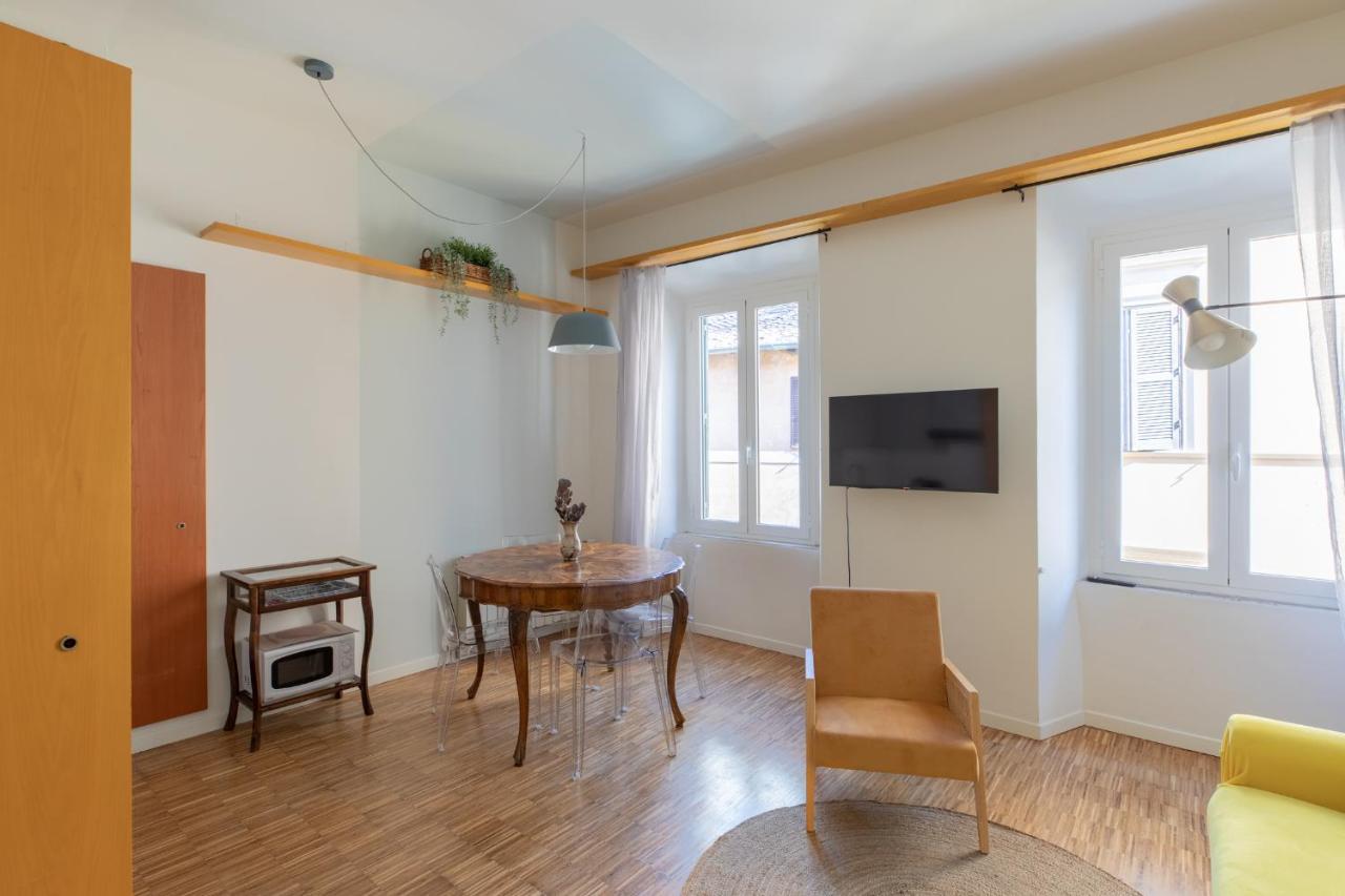 Iflat Charming Apartment In Trastevere Rome Exterior photo